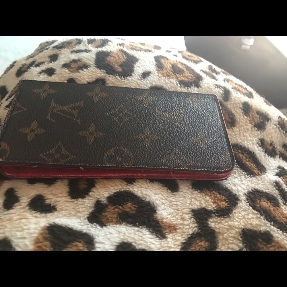 Louis Vuitton iPhone 6s+ Folio Phone Case